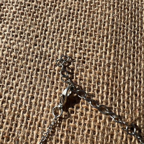 Map of the World Silver Chain Adjustable Bracelet Pre-Loved - Picture 3 of 3